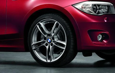 1xBMW Genuine Alloy Wheel 18" M Double-Spoke 261 Front Grey